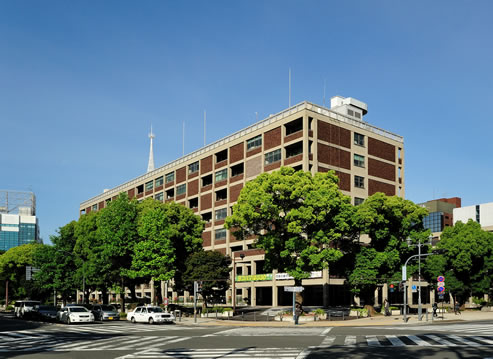 横浜市庁舎外観