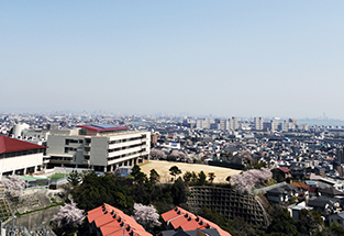 大阪平野から瀬戸内までをパノラマで望む立地環境