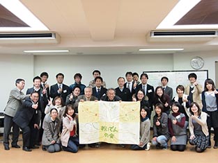 ワークショップ参加者の皆さんと