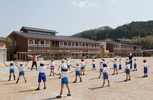 新城市黄柳川小学校（木造校舎）