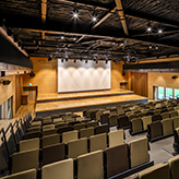 立山町防災児童館複合施設「アカリエ」